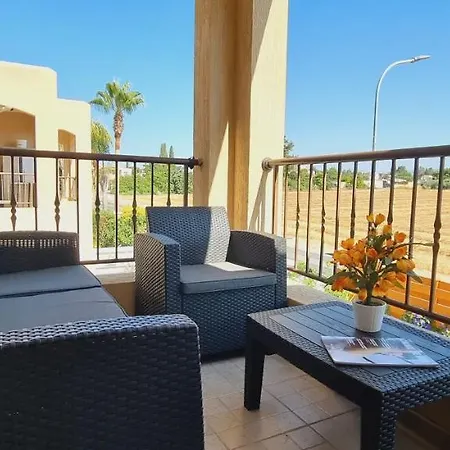 Ly's Place - Relax & Recharge شقة *