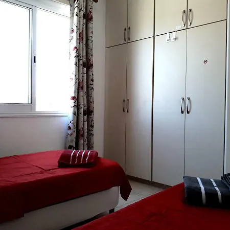 Ly's Place - Relax & Recharge شقة *